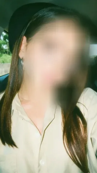 Laura, 25 años